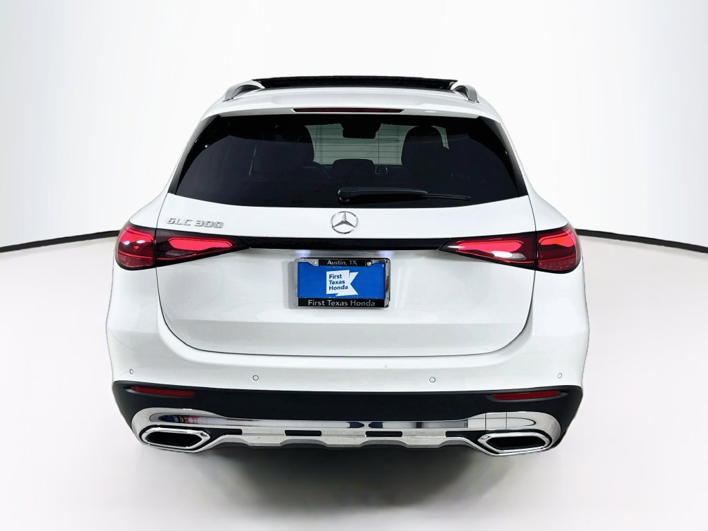 Used 2024 Polar White Mercedes-Benz GLC 300 image 6