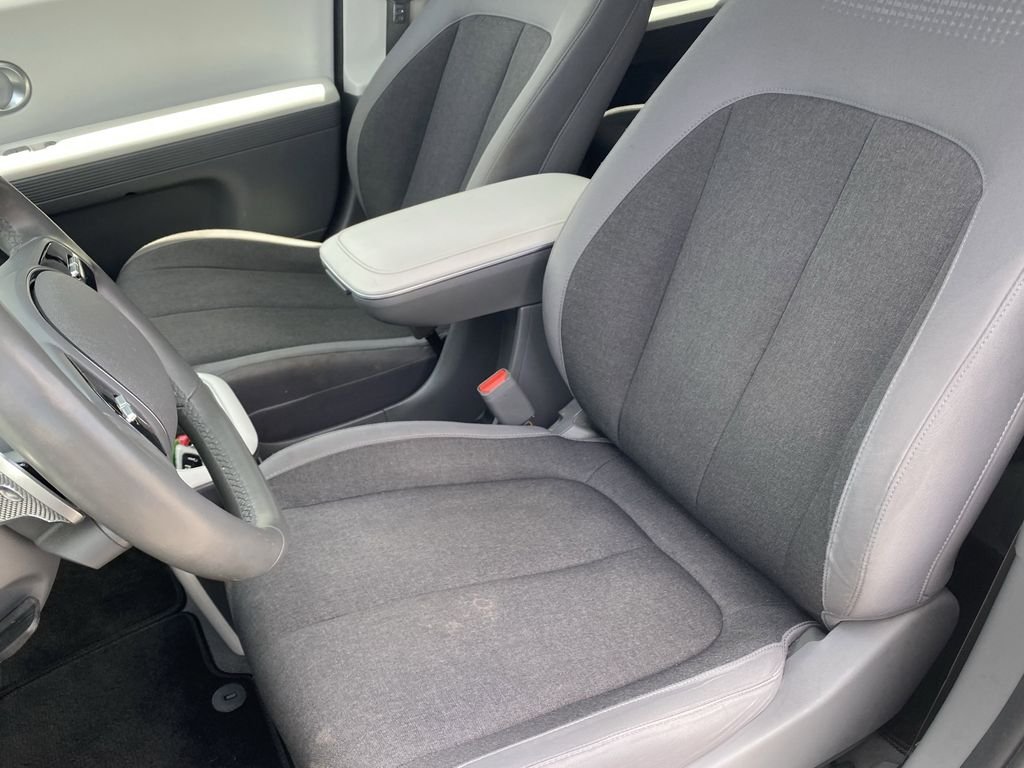 Certified Used 2024 Abyss Black Hyundai SEL image 11