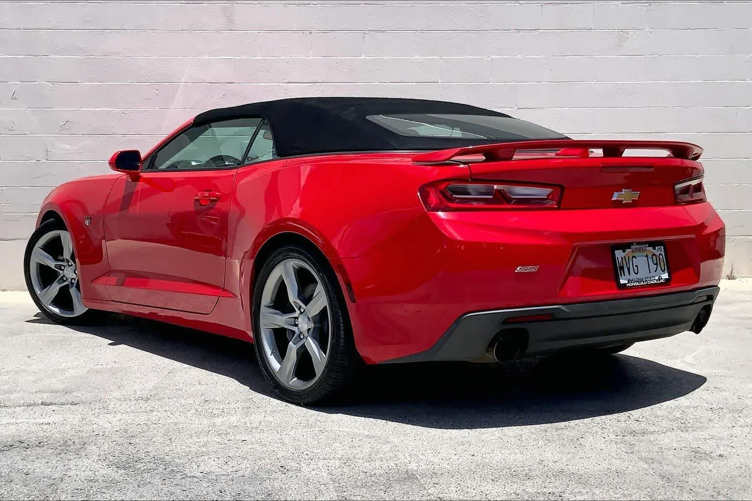 Used 2018 RED HOT Chevrolet 1SS image 4