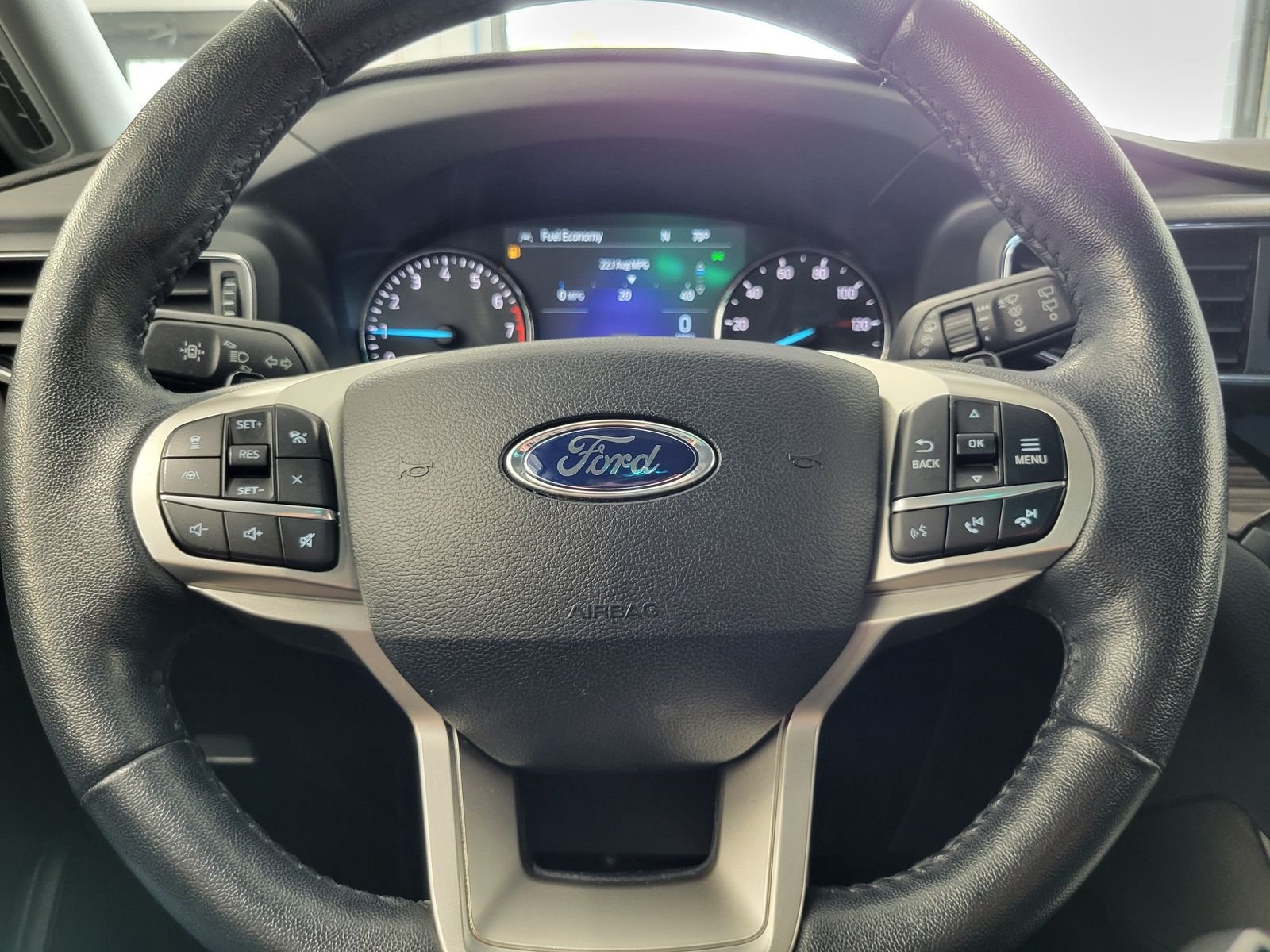 Used 2020 Gray Ford Limited image 12