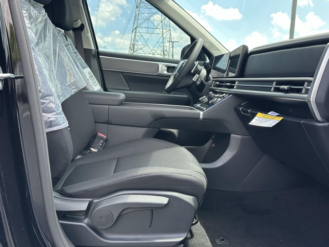 New 2026 Phantom Black Hyundai SE image 13