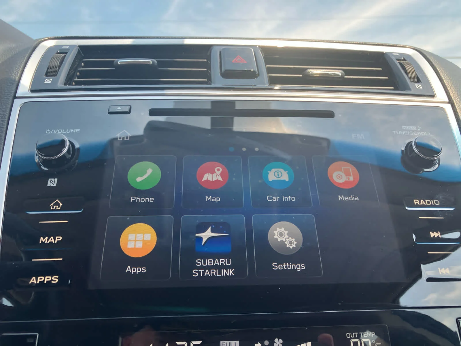 Used 2019 Crystal Black Silica Subaru Touring image 27