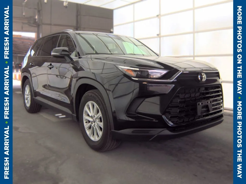 Certified Used 2025 Black Toyota XLE image 1