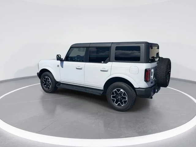 Used 2025 White Ford Outer Banks image 4