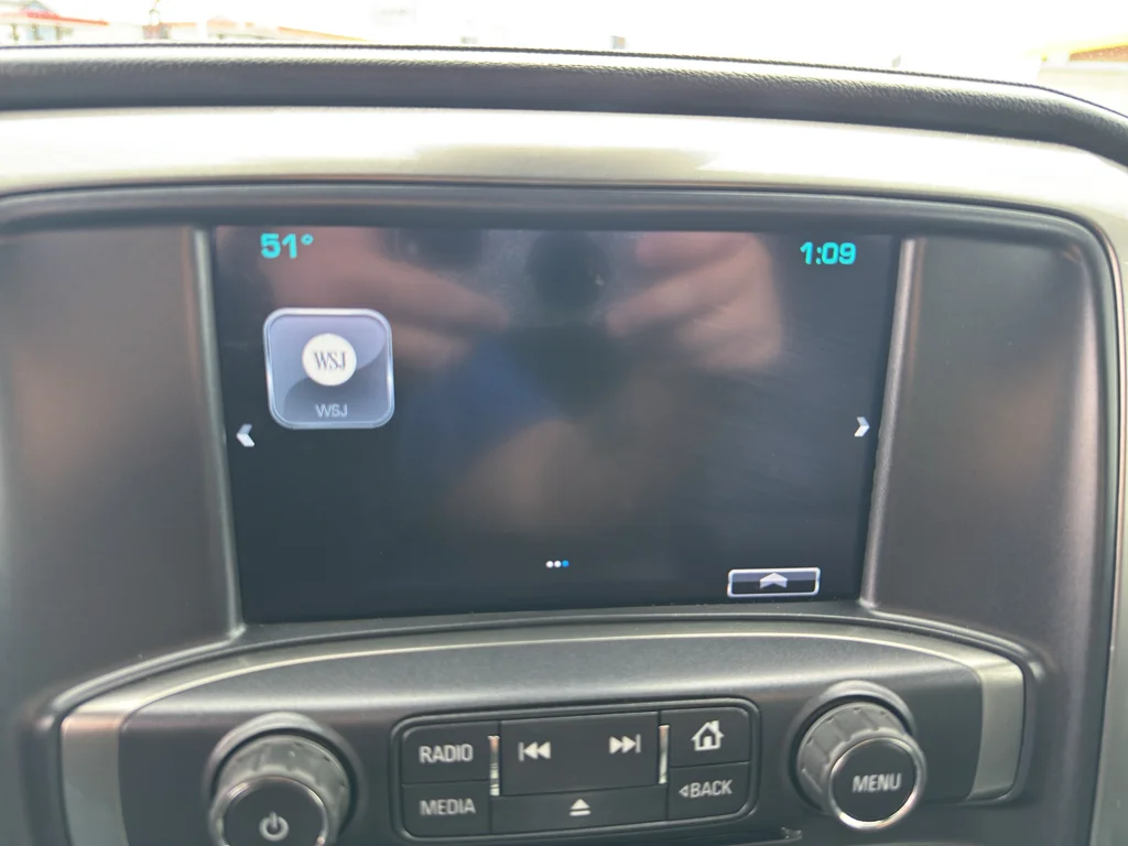 Used 2018 Cajun Red Tintcoat Chevrolet LTZ image 26