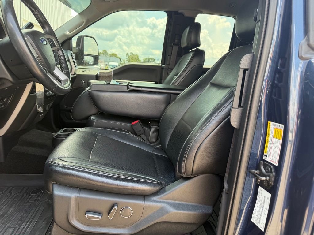 Used 2017 Blue Ford Lariat image 15