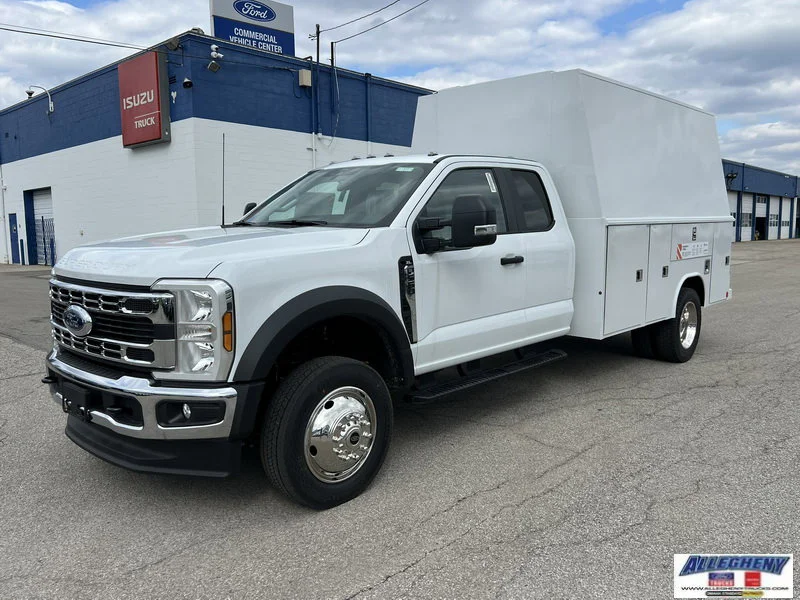 New 2026 Oxford White Ford F-550® XL image 1