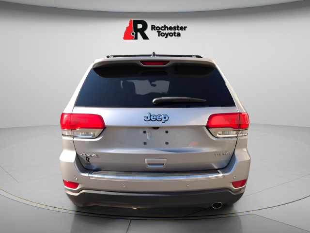 Used 2019 Silver Jeep Limited image 6