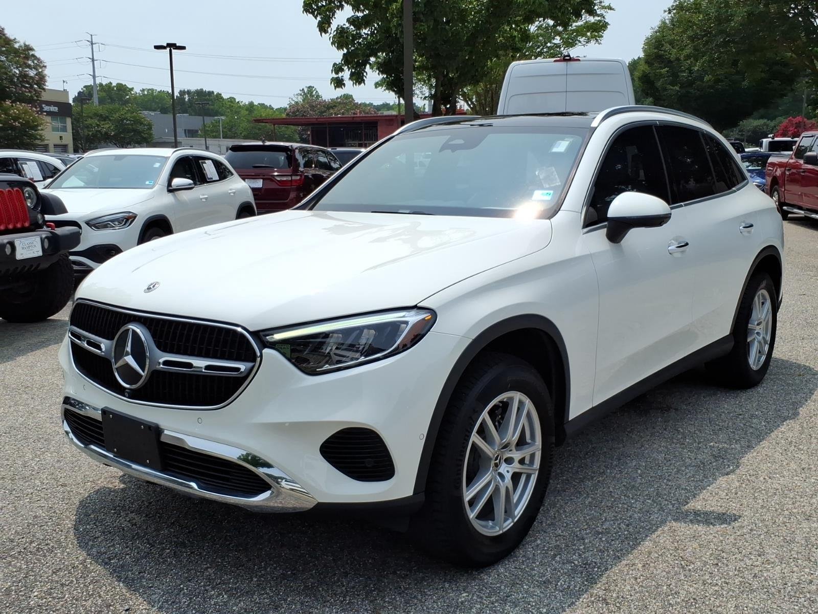 2023 Mercedes-Benz GLC 300