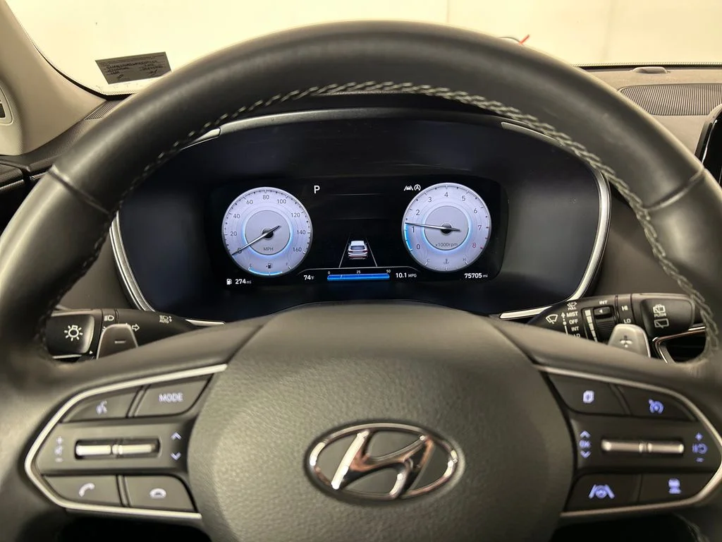 Used 2023 Black Hyundai SEL image 13