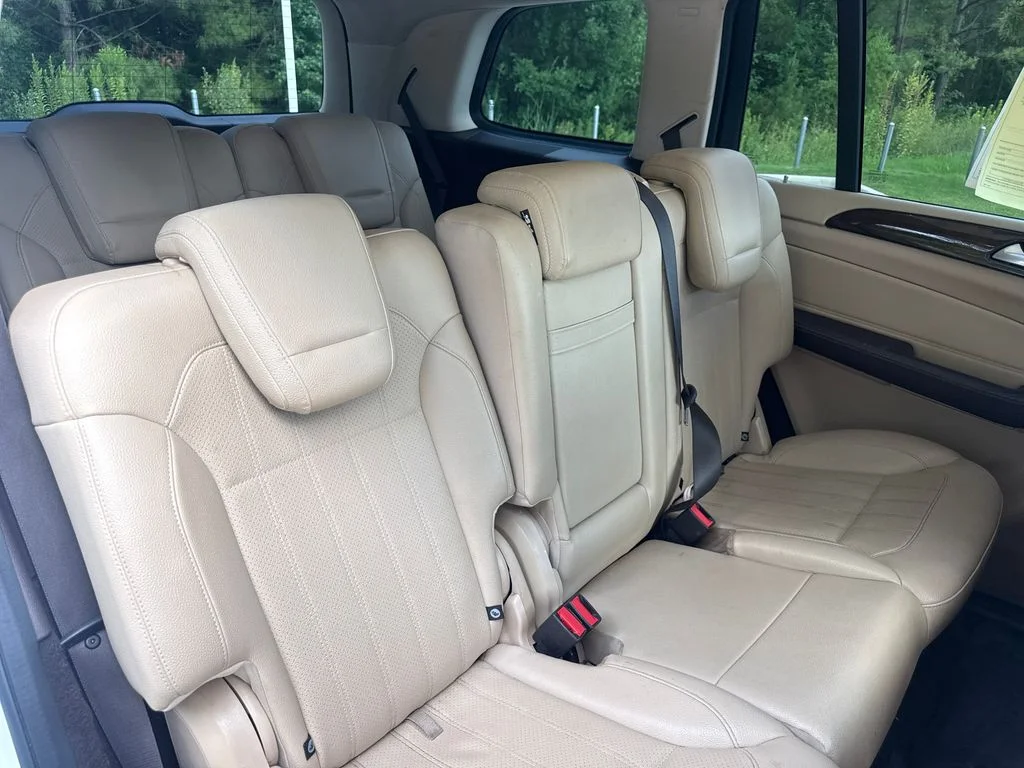 Used 2017 Polar White Mercedes-Benz GLS 450 image 33