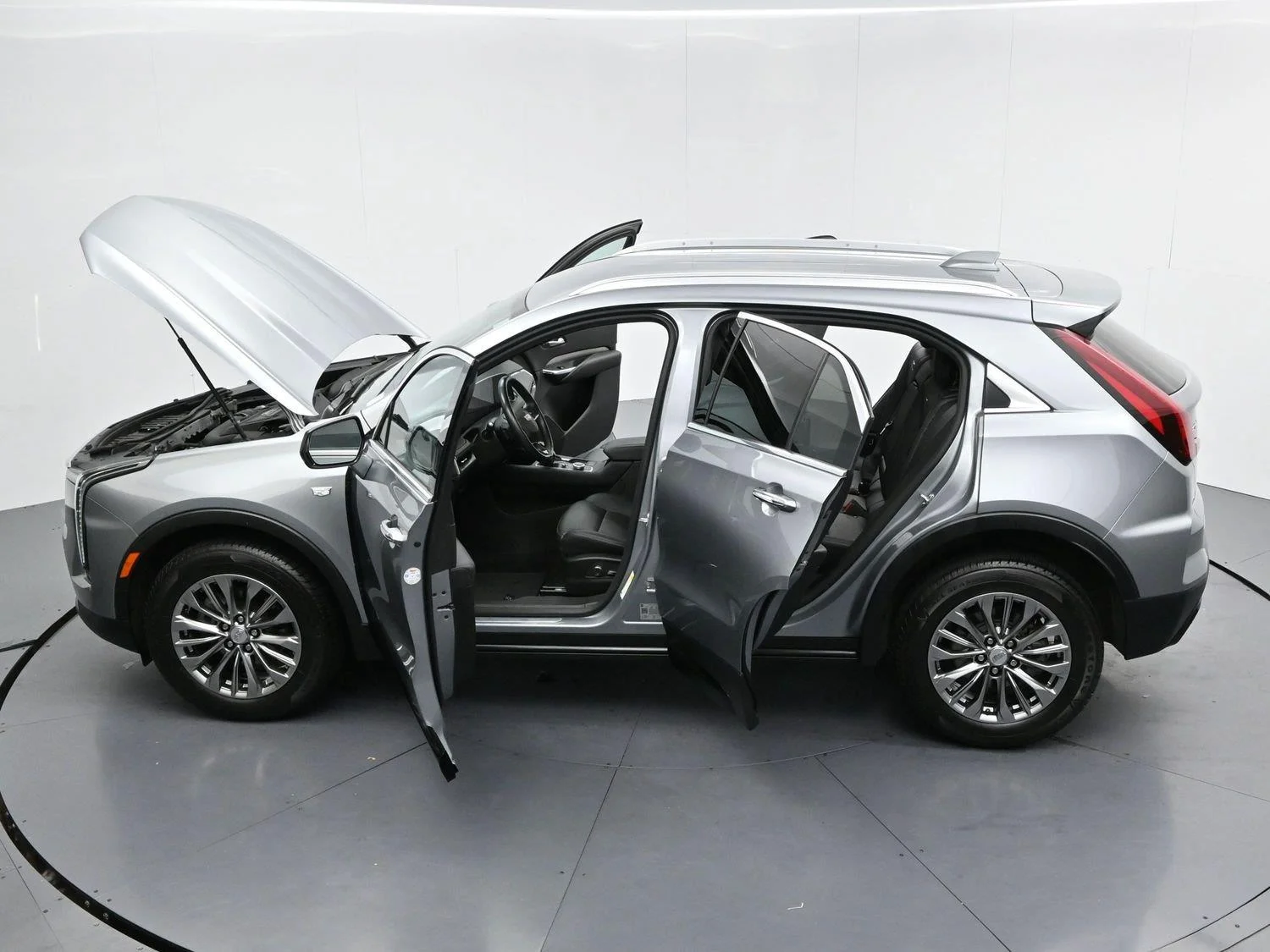 Used 2024 Argent Silver Metallic Cadillac Premium Luxury image 34