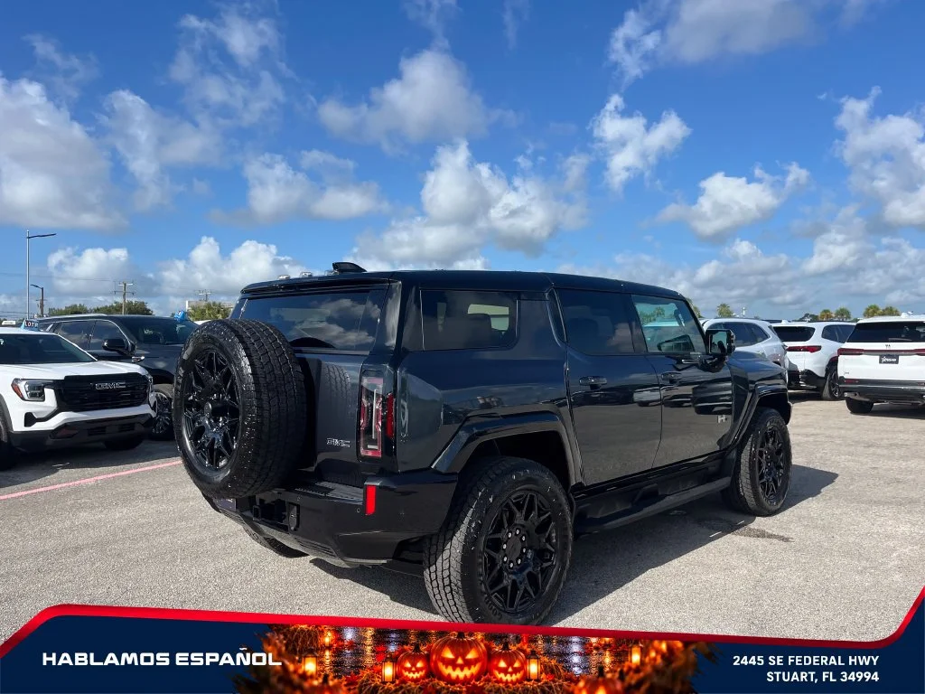 New 2026 Graphite Blue Metallic GMC 2X image 7
