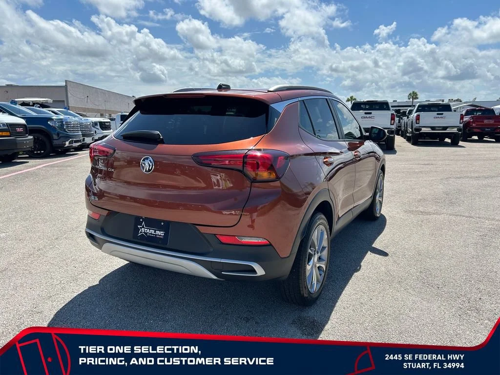 Used 2020 BURNISHED BRONZE METALLIC Buick Select image 5
