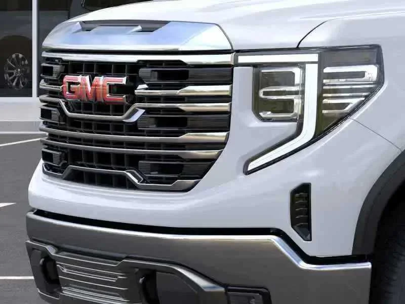 New 2026 Glacier White Tricoat GMC SLT image 13