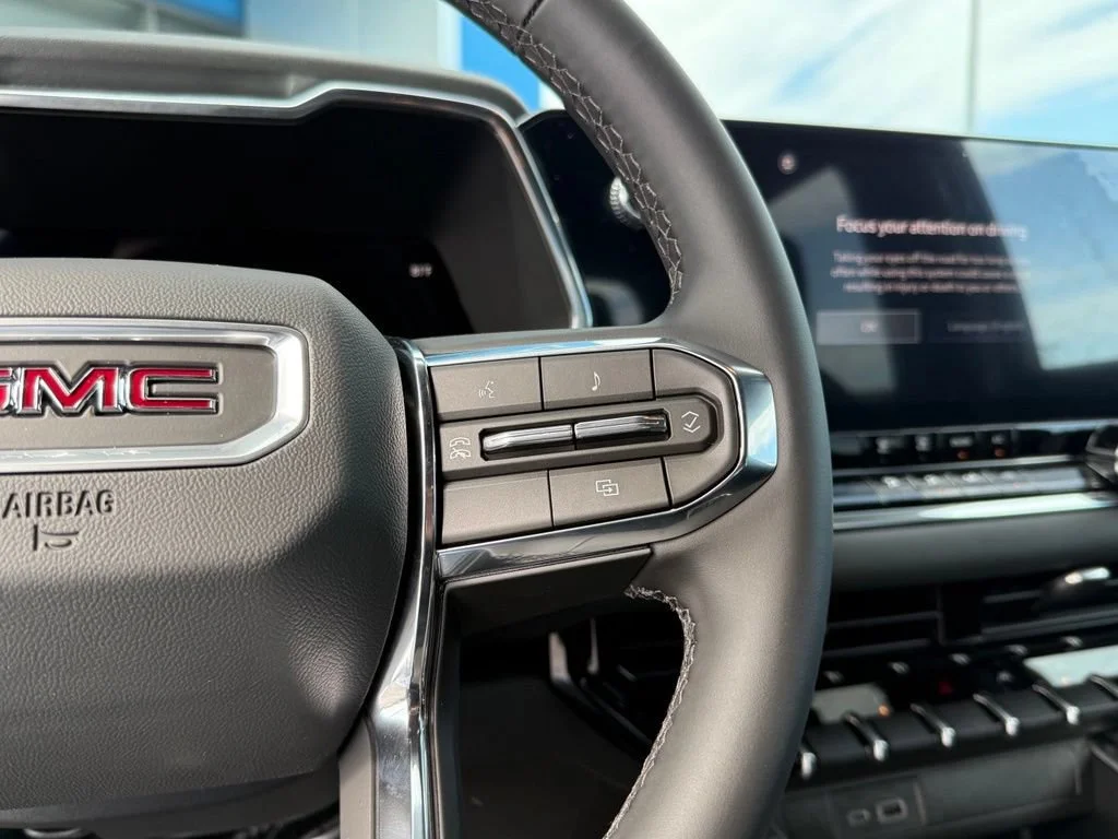 New 2026 Onyx Black GMC Elevation image 19