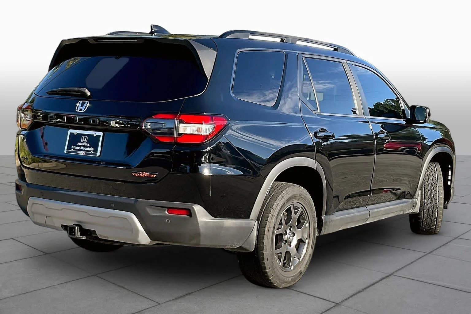 Used 2024 Crystal Black Pearl Honda TrailSport image 13