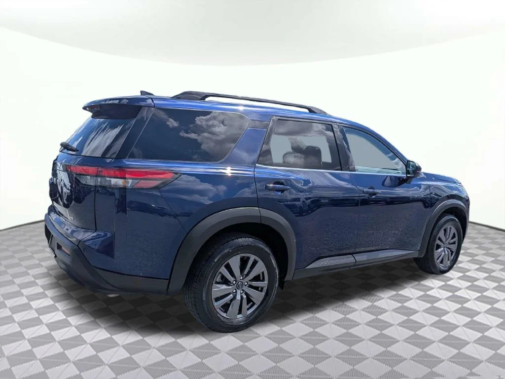 Certified Used 2025 Deep Ocean Blue Nissan SV image 3