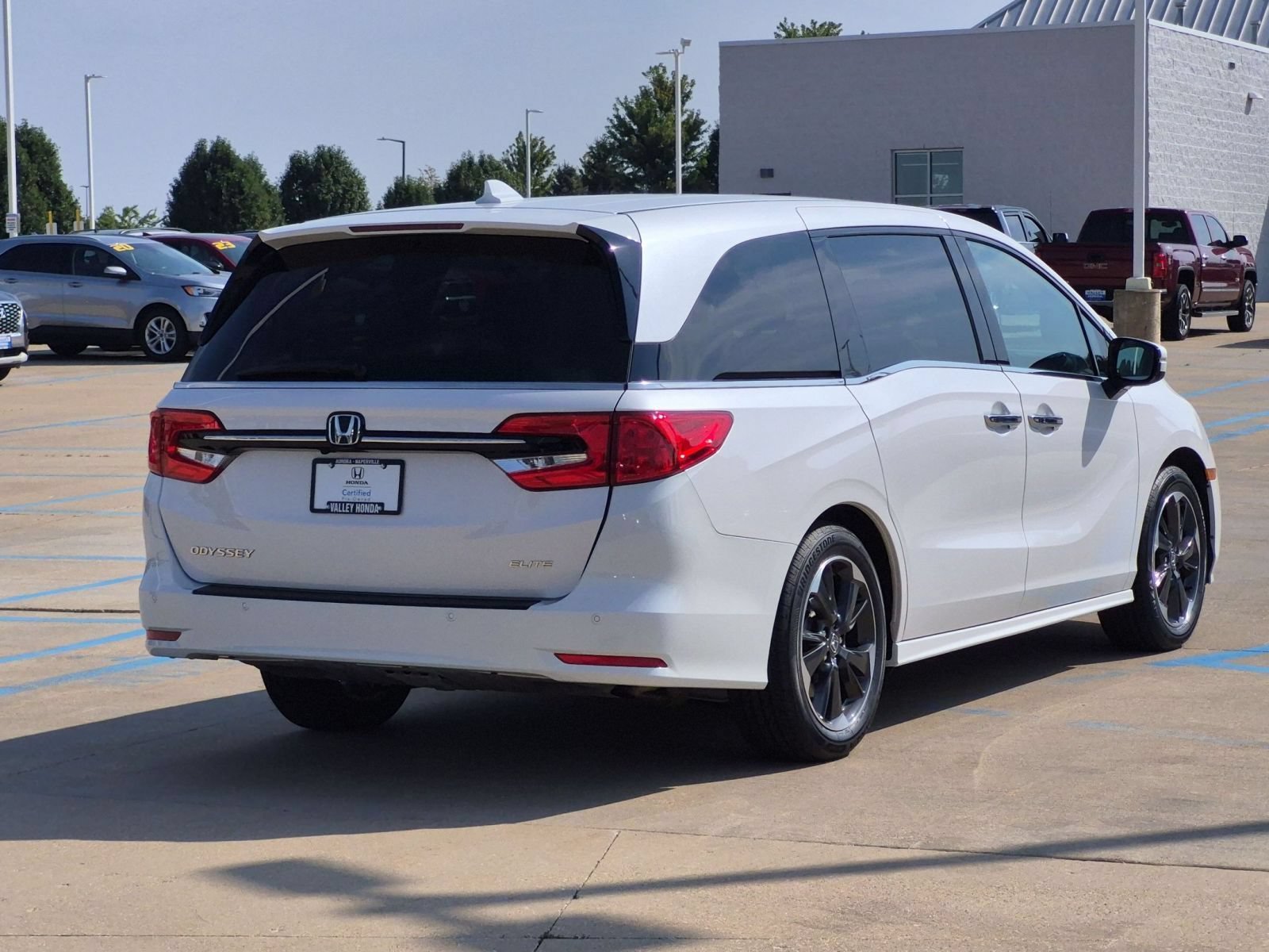 2024 Honda Odyssey Elite - Photo 6