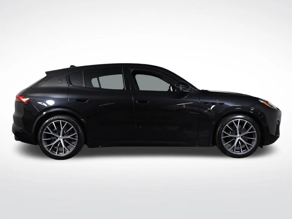 New 2026 Nero Noctis Black Maserati Modena image 6