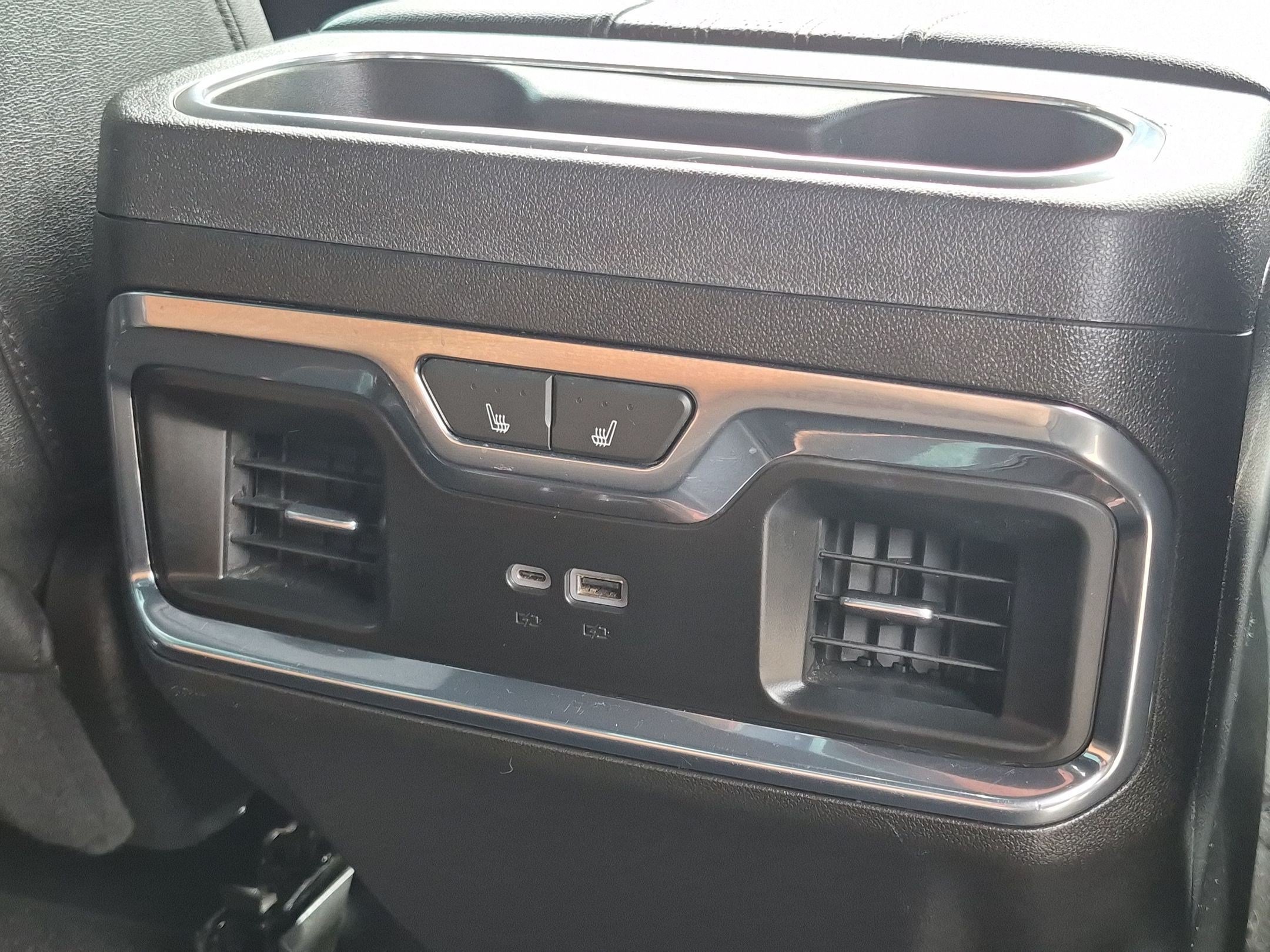 2024 Chevrolet Silverado 3500HD High Country - Photo 29