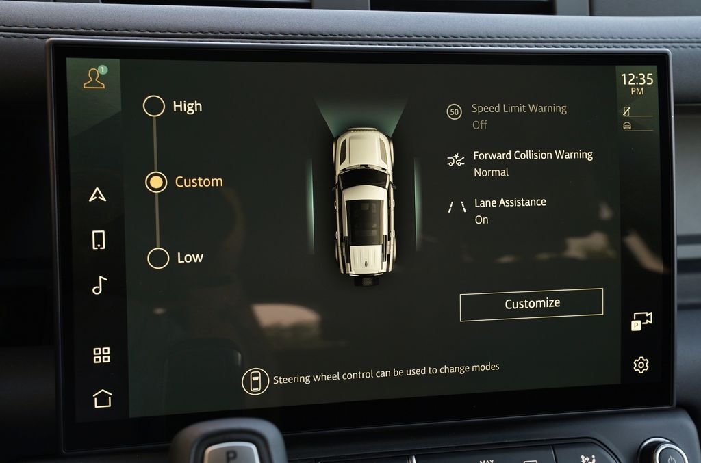 New 2026 Woolstone Green Land Rover S image 20