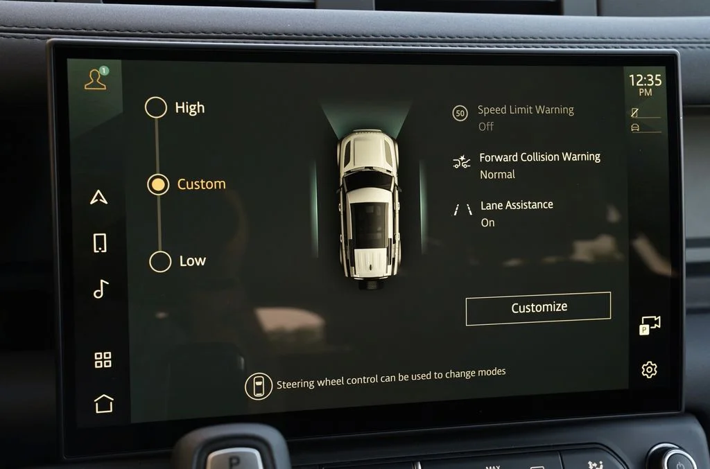 New 2026 Woolstone Green Land Rover S image 21