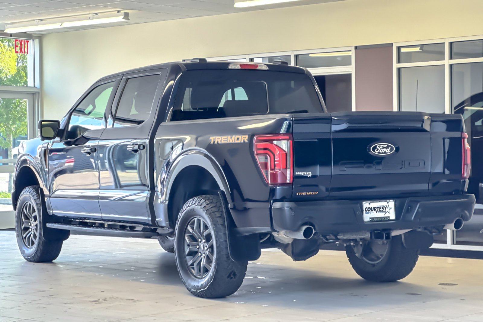 Certified Used 2025 Antimatter Blue Metallic Ford Tremor image 6