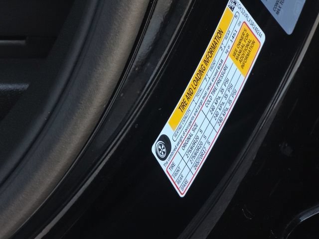 Used 2025 Onyx Black GMC AT4 Ultimate image 40