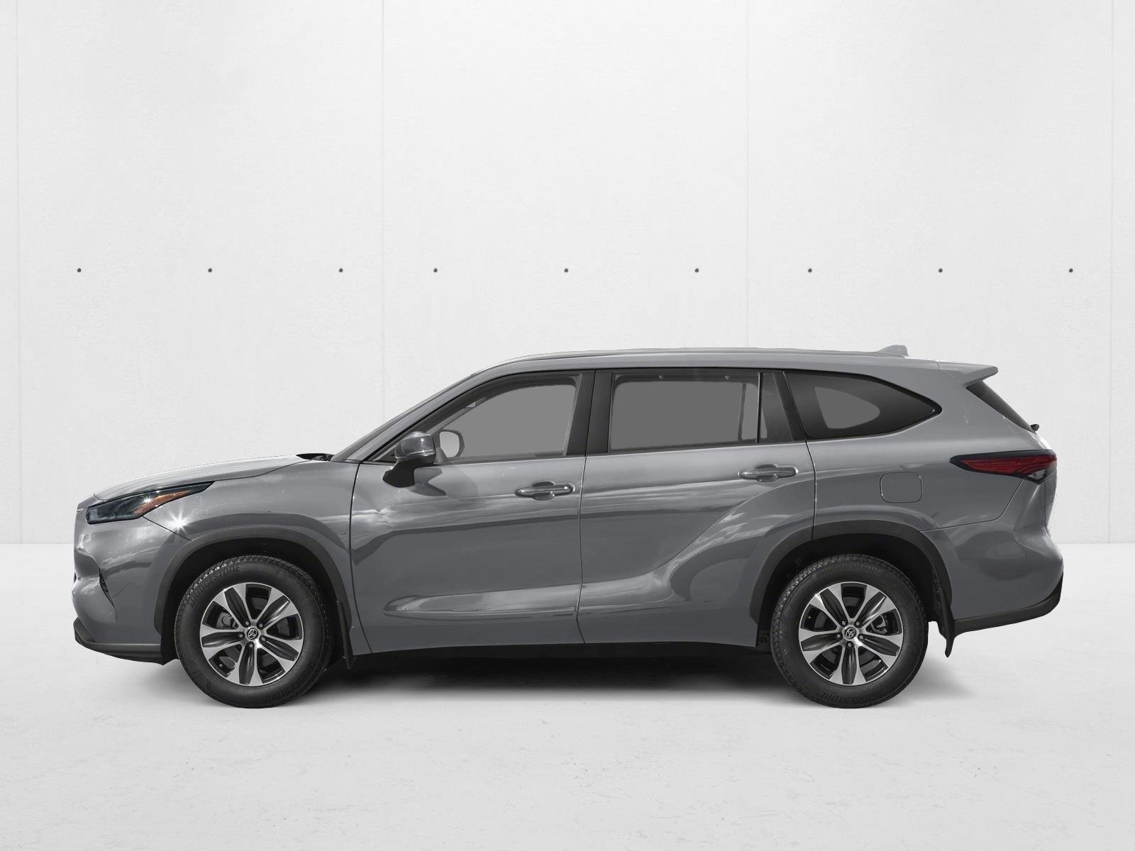 New 2026 Heavy Metal Toyota XLE image 3