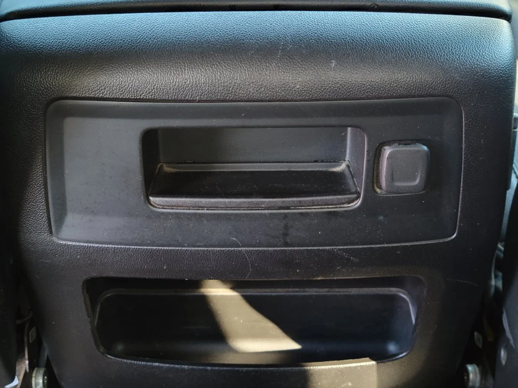 Used 2019 GRAPHITE METALLIC Chevrolet LTZ image 15