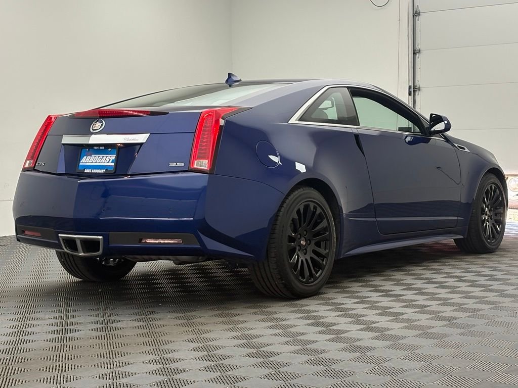 Used 2012 Opulent Blue Metallic Cadillac Performance image 8