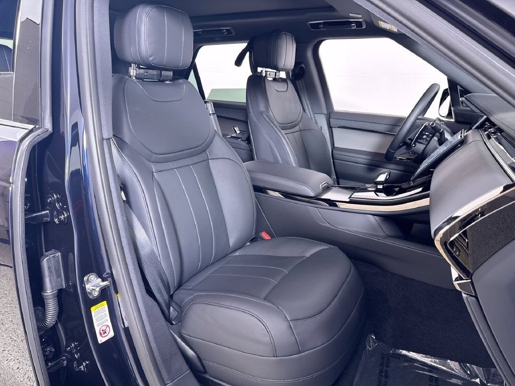 New 2027 Constellation Blue Ultra Metallic Gloss Land Rover Dynamic SE image 22