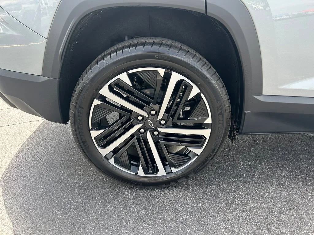 New 2027 Sterling Gray Metallic Chevrolet RS image 10