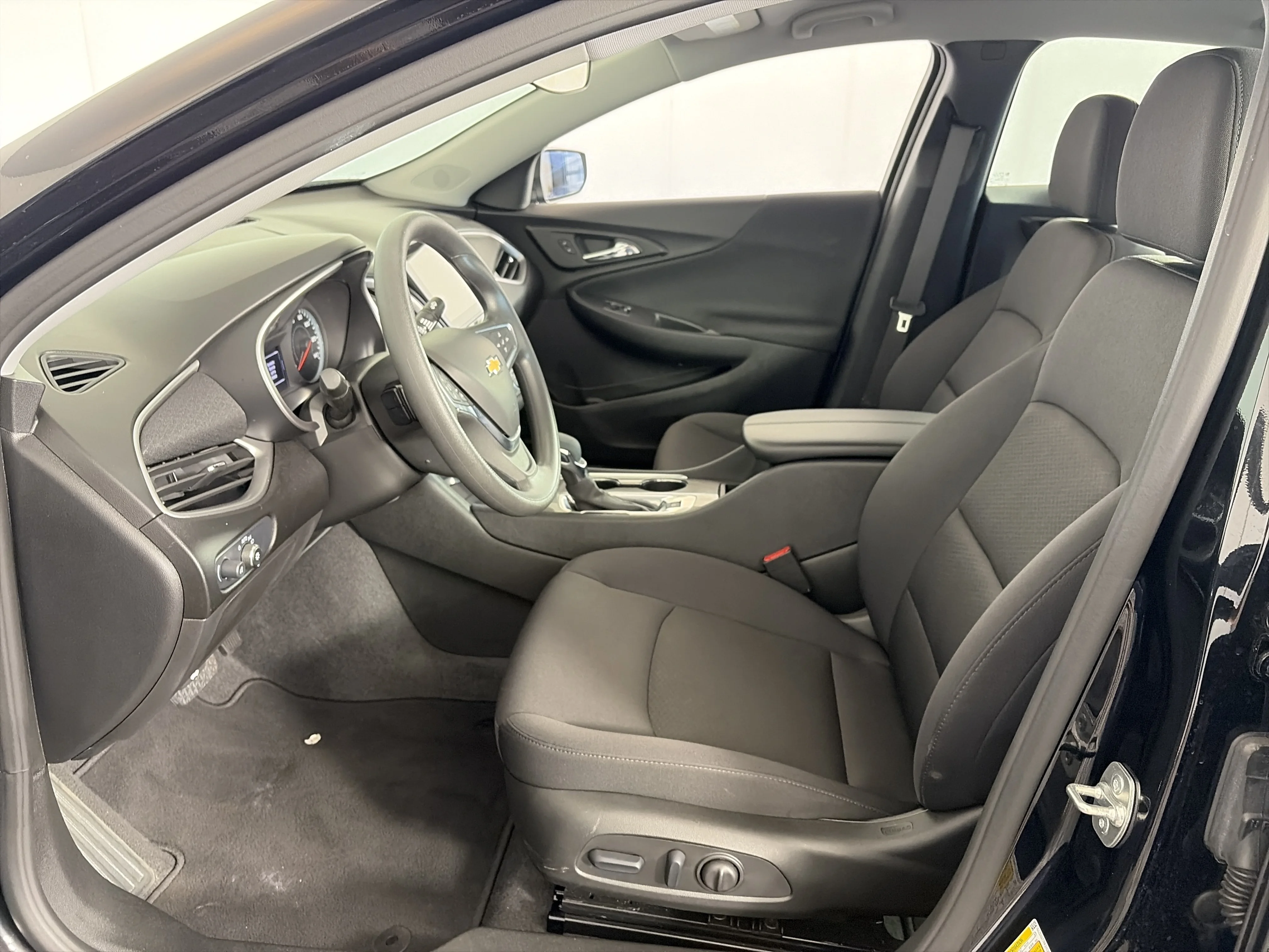 Used 2024 Mosaic Black Metallic Chevrolet 1LT image 2