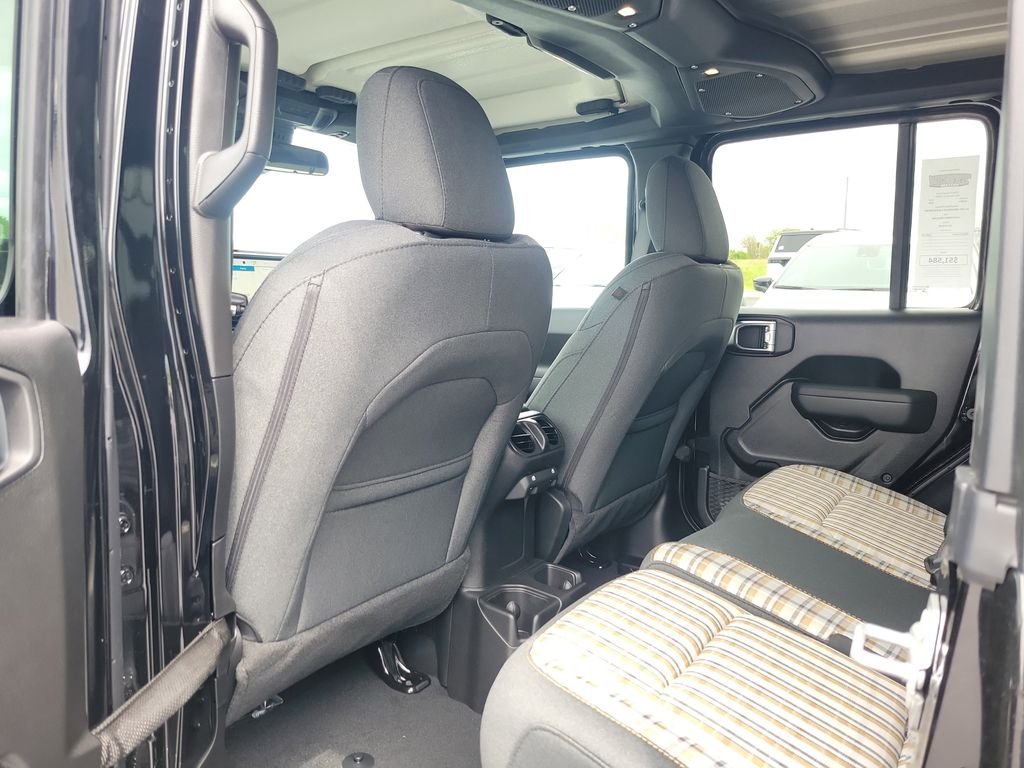 New 2026 Black Clearcoat Jeep 85th Anniversary Edition image 10