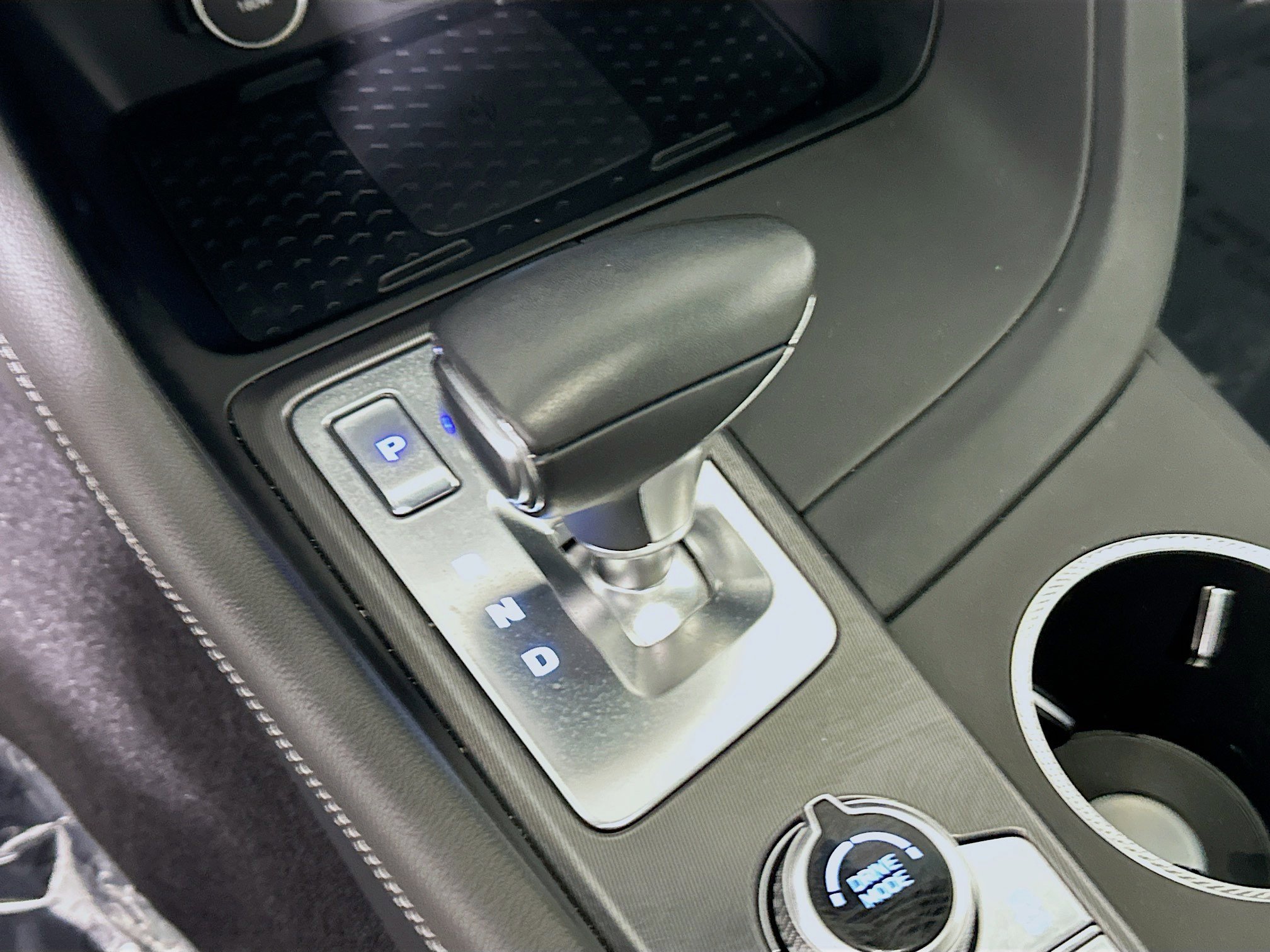 2025 GENESIS G70 Standard - Photo 21