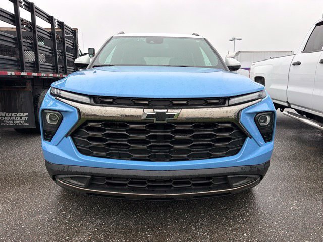 Used 2024 Fountain Blue Chevrolet ACTIV image 2