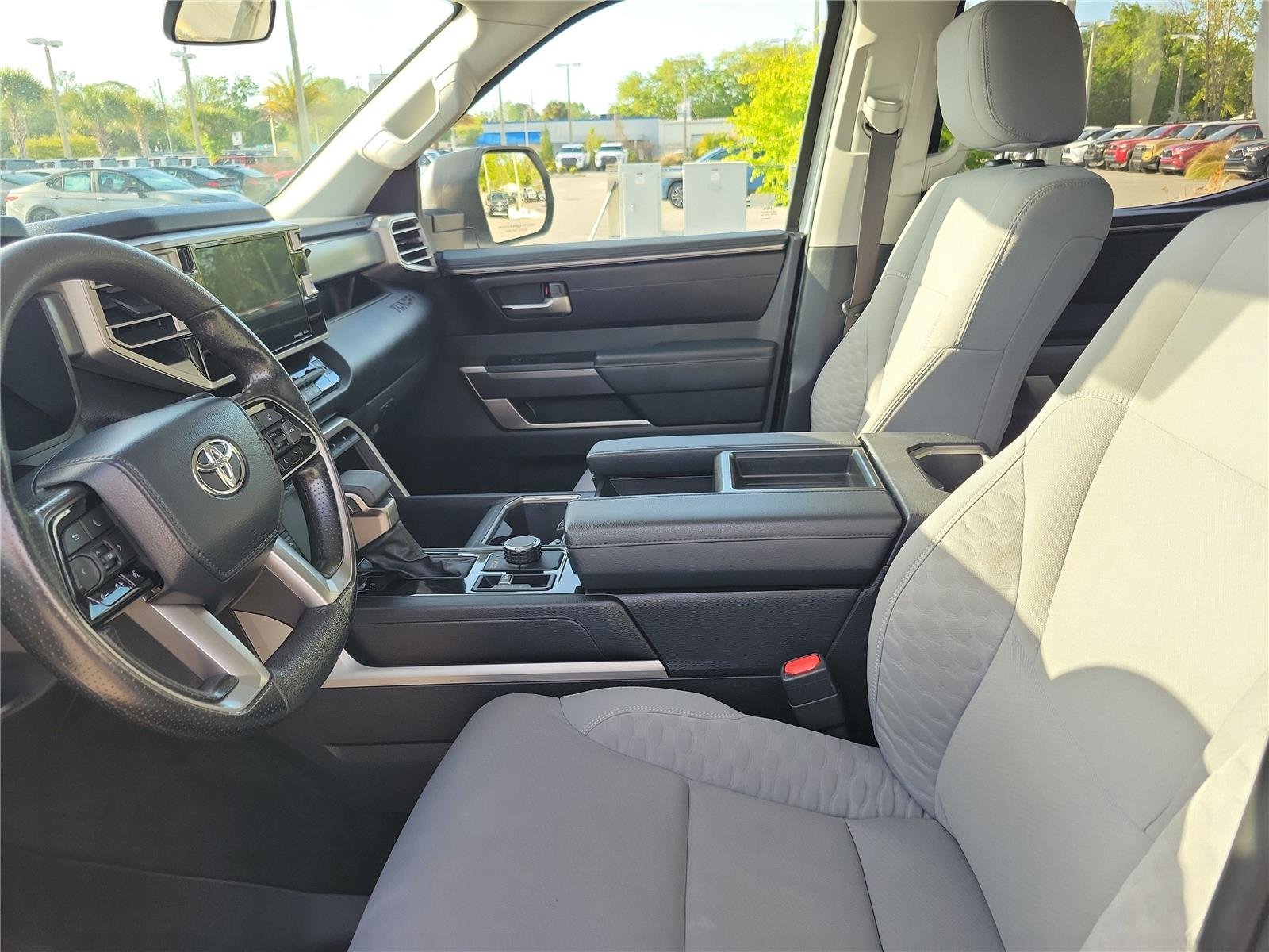 2022 Toyota Tundra SR5 - Photo 12