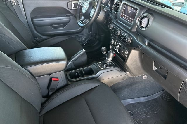 Certified Used 2022 Gray Jeep Sport image 17