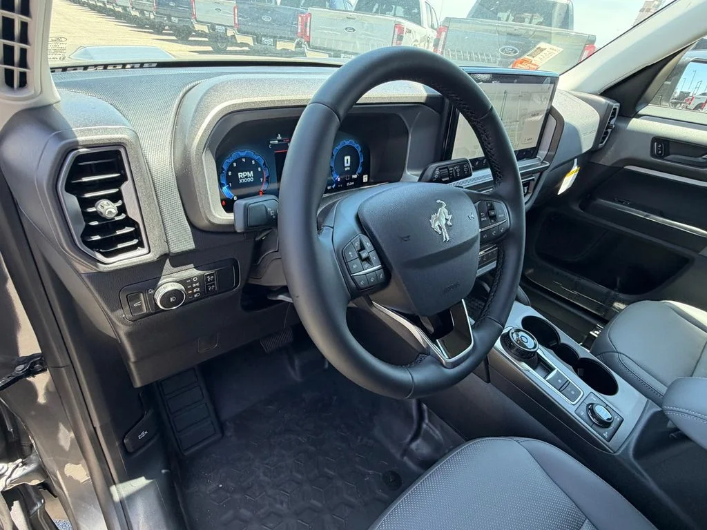 New 2025 Carbonized Gray Metallic Ford Badlands® image 28