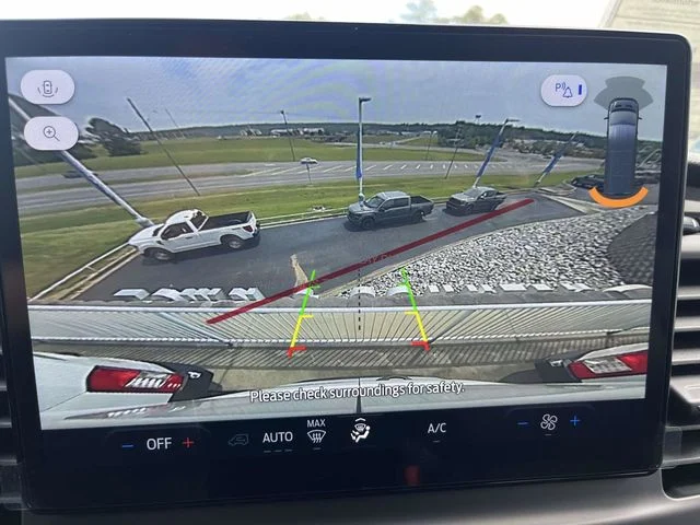 New 2026 Oxford White Ford Base image 10