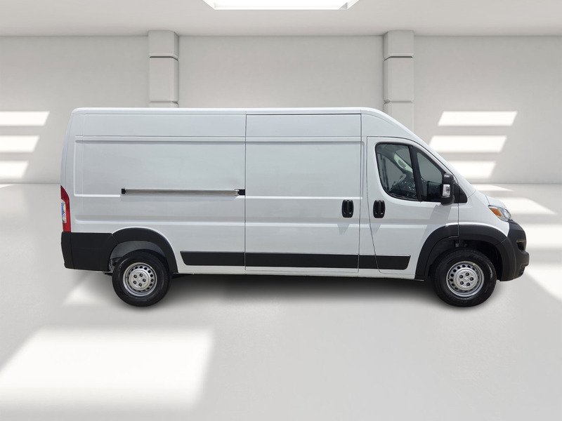 New 2026 Bright White Clear-Coat Exterior Paint RAM TRADESMAN 2500 HIGH ROOF 159" WB W/PASS SEAT image 6