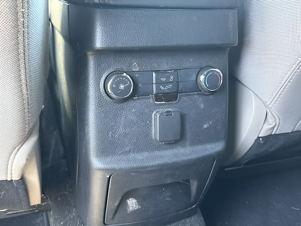 Used 2018 Red Ford XLT image 19