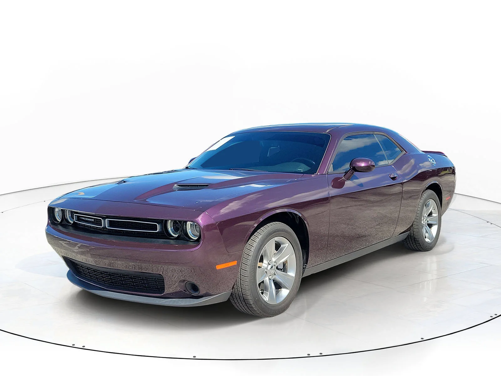 Used 2022 Hellraisin Dodge SXT image 3