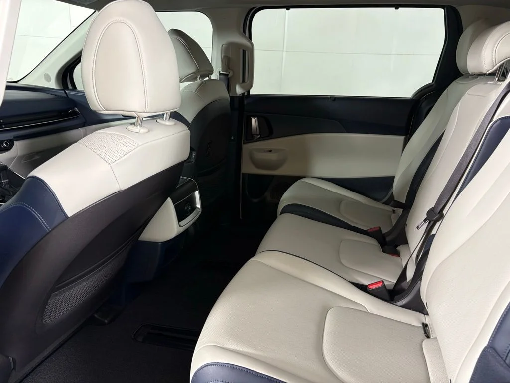 New 2026 White Kia EX image 35