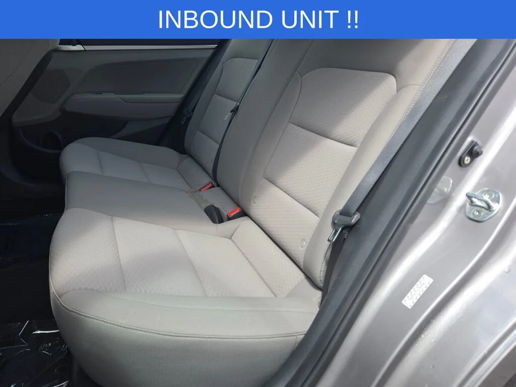 2020 Hyundai Elantra SE - Photo 15