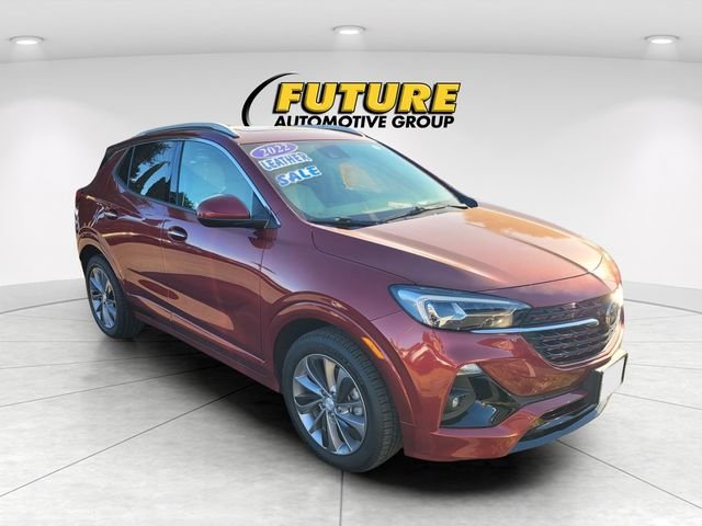 Used 2022 Red Buick Essence image 1