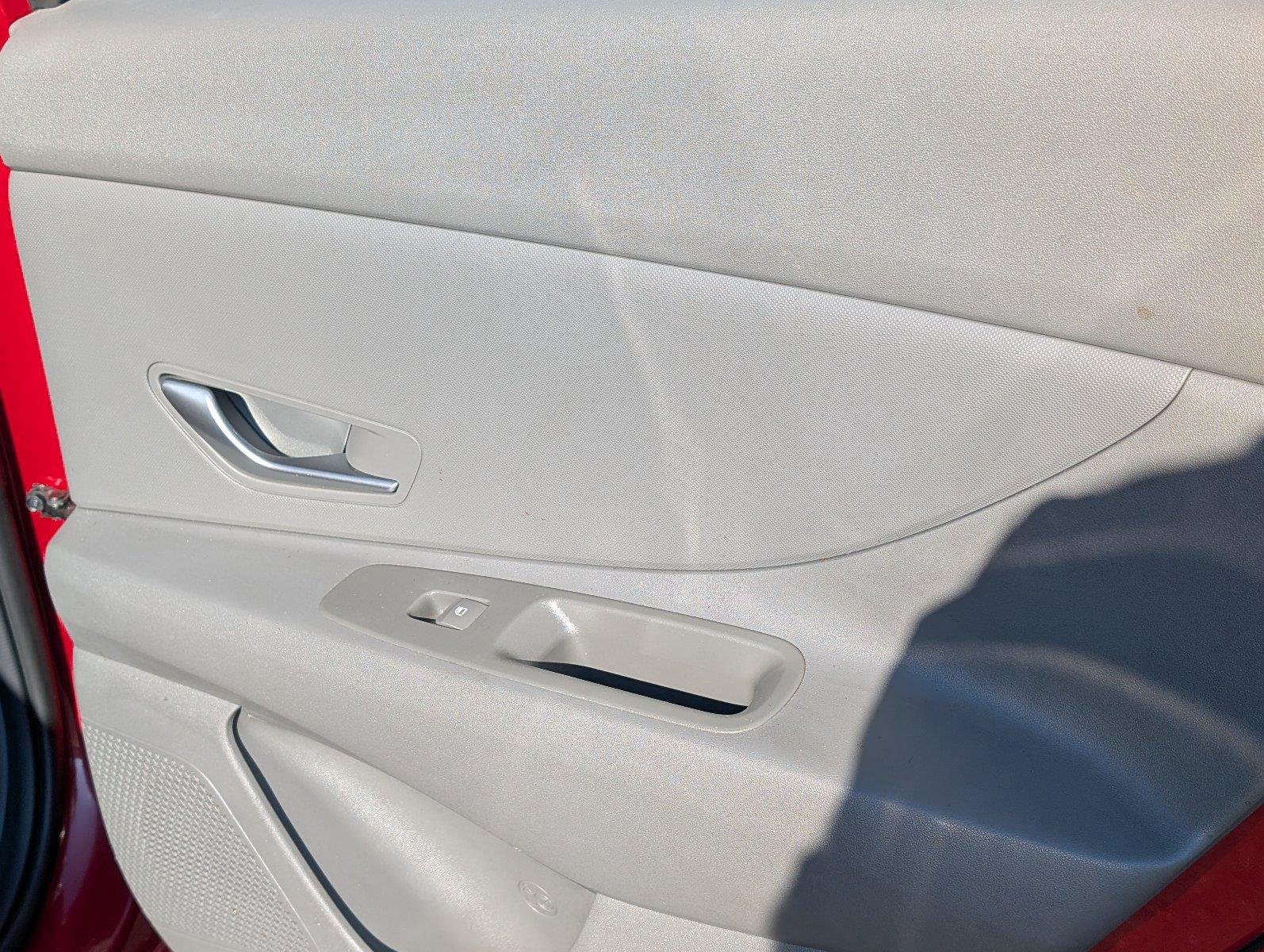 Used 2022 Scarlet Red Pearl Hyundai Blue image 37