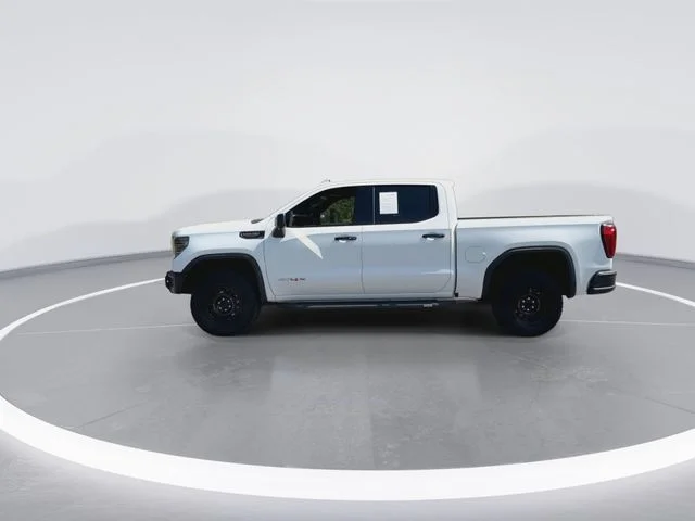 Used 2024 White GMC AT4X image 6